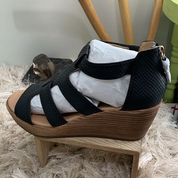 Dr. Scholl's Shoes Women's Long Island Ankle Straps Black Sandal Size 10 Medium - Picture 12 of 17